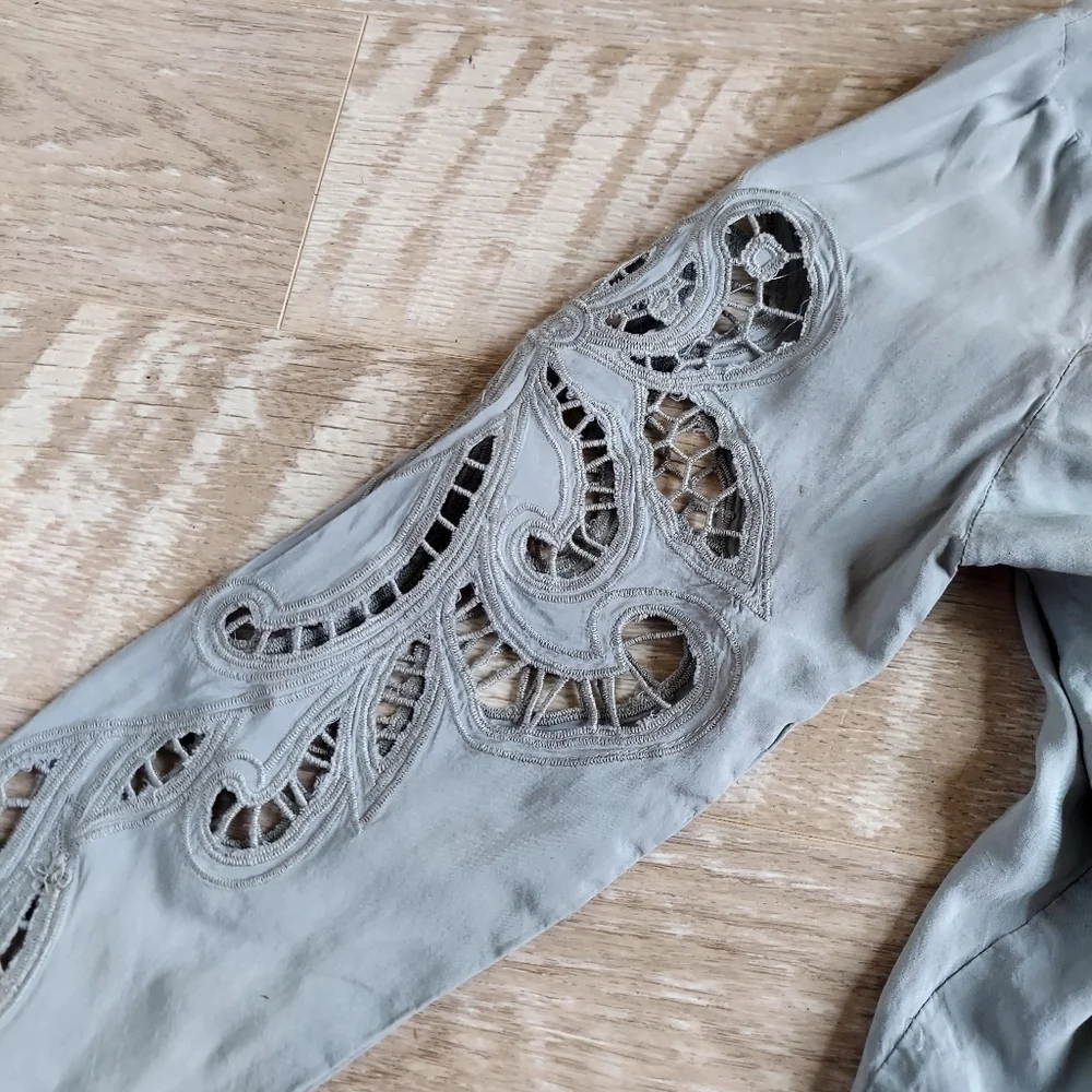 Blush Noir Lace-up Top - Picture 10 of 15